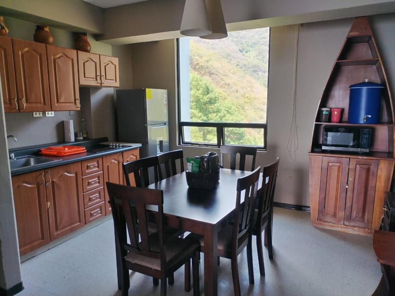 פנחאצ'ל Sky View Atitlan Lake Suites - Free Breakfast Supplies מראה חיצוני תמונה