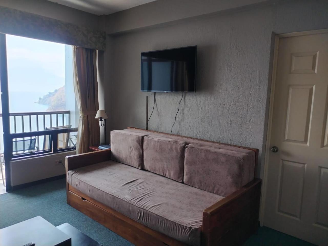 פנחאצ'ל Sky View Atitlan Lake Suites - Free Breakfast Supplies מראה חיצוני תמונה